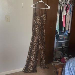 Forever 21 sleeveless flowy jumpsuit